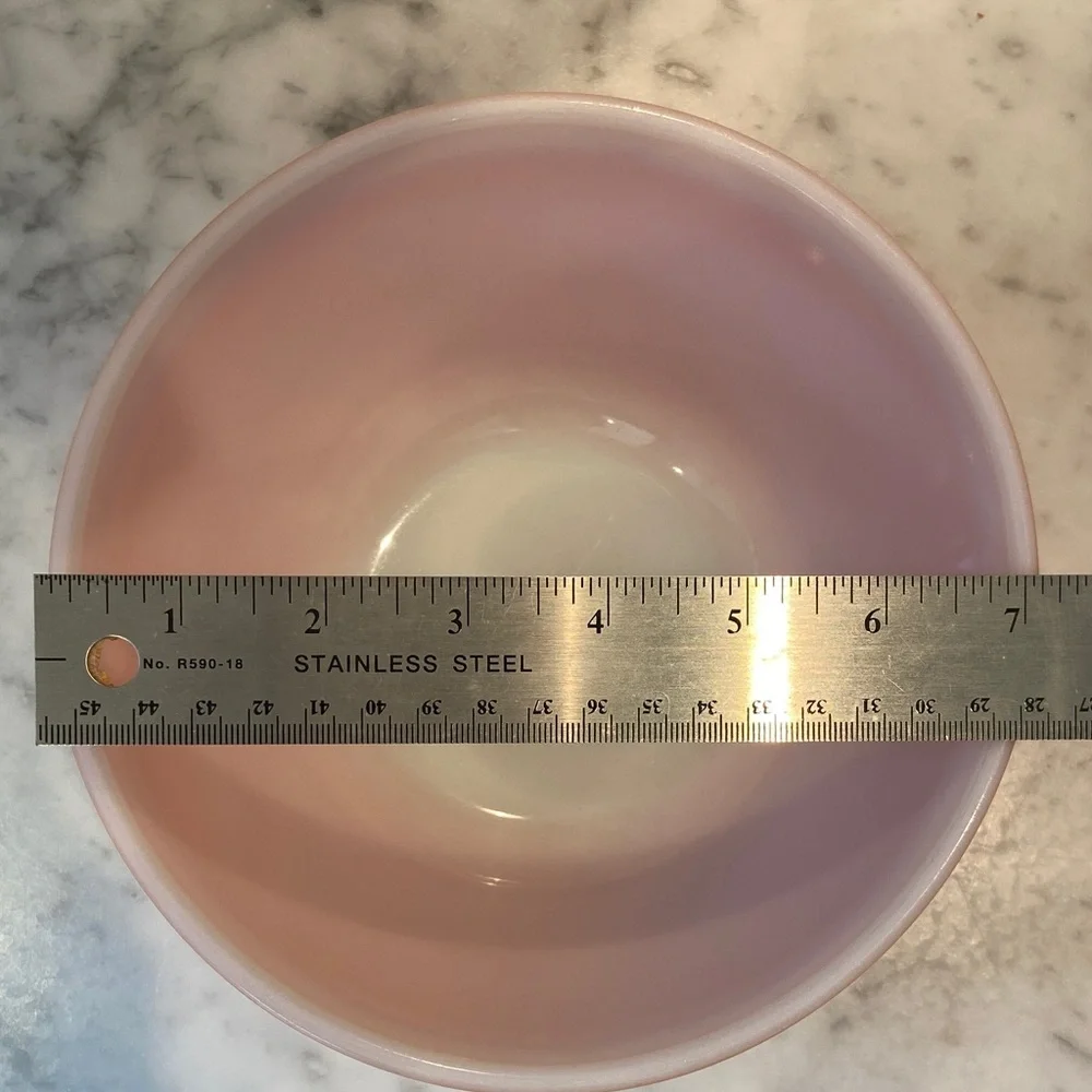 Pyrex Vintage Orange 1.50 Quart Mixing Bowl with White Interior - Picture 3 of 6